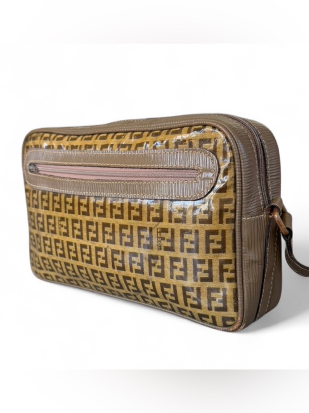 Fendi Zucca monogram crossbody/shoulder bag. Comes with COA and Fendi dust bag. - Picture 6 of 17
